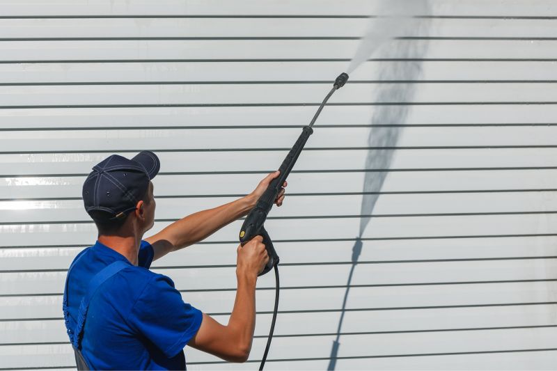 Power Washing on Residential Siding